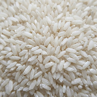 Lightweight aromatic rice ideal for daily consumption.